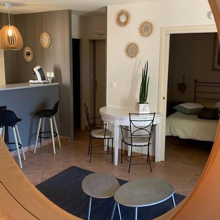 Appartement Cosy Avec Climatisation Reversible Golf De Saumane Εξωτερικό φωτογραφία